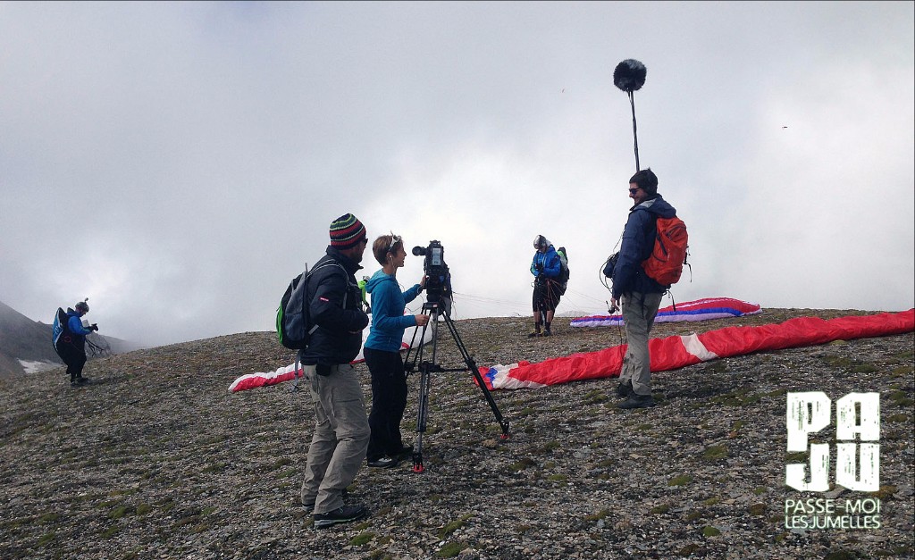 Passe-moi les jumelles Passe-moi les jumelles